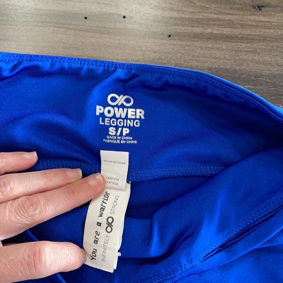 Gorgeous Blue with black mesh leggings - Picture 5 of 5